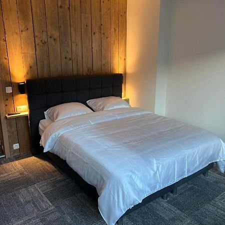 Nieuwe Kamer In Centrum Brugge Met Badkamer ! Extérieur photo